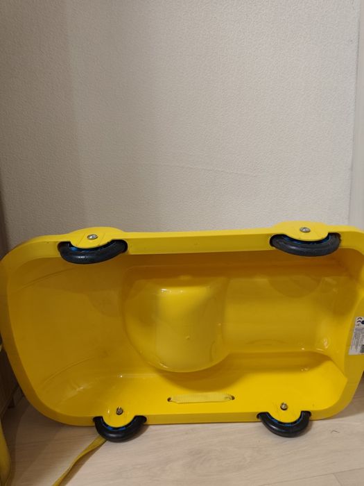 Санки з колесами універсальні