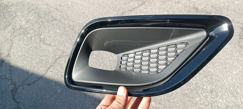 Бампер передний Jeep CHEROKEE 2019-2023