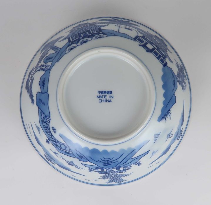 Taça em porcelana da China Cantão