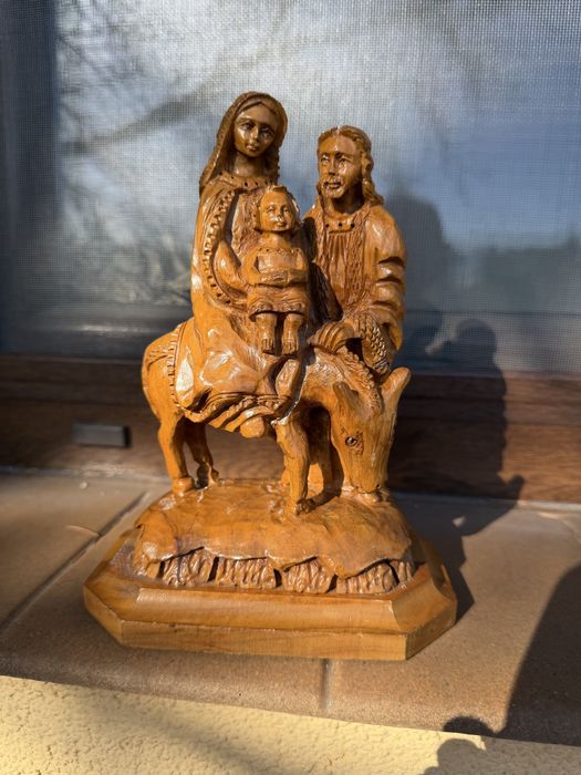 Figurka Św Rodziny drewniana