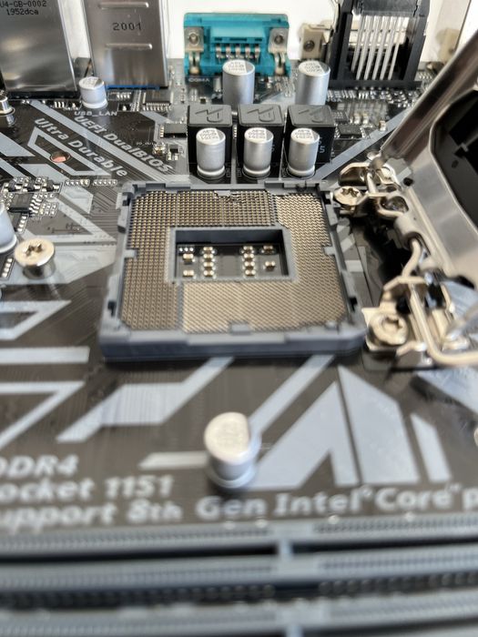 Gigabyte Motherboard Intel Compatible64750874484737123