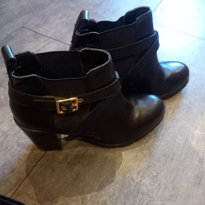Botki skórzane czarne 41 jak nowe Garvela Kurt geiger
