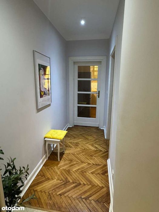 Ciche mieszkanie w 1928 kamienicy, 3 Pietro, winda, patio ul Poznanska