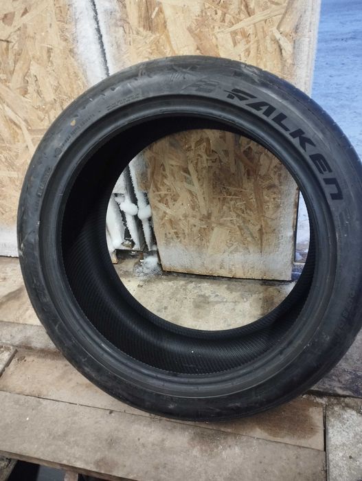 Falken Azenis FK520 275/40 R20 106Y