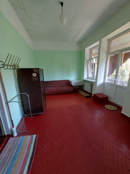 Продам гостинку парк Артема ул. Дизельная