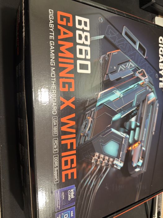 Komputer - Intel Ultra 7, RTX 5070