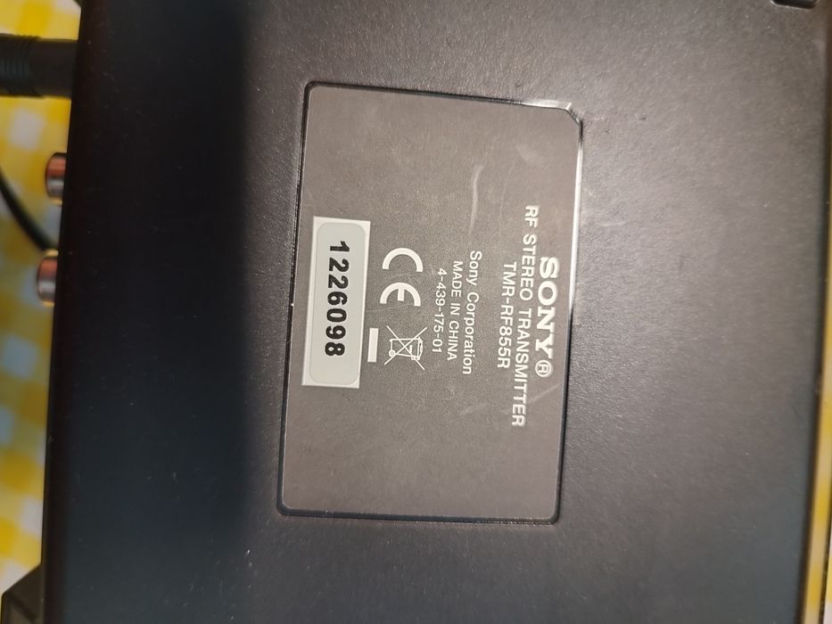 Sony  stereo transmiter tmr