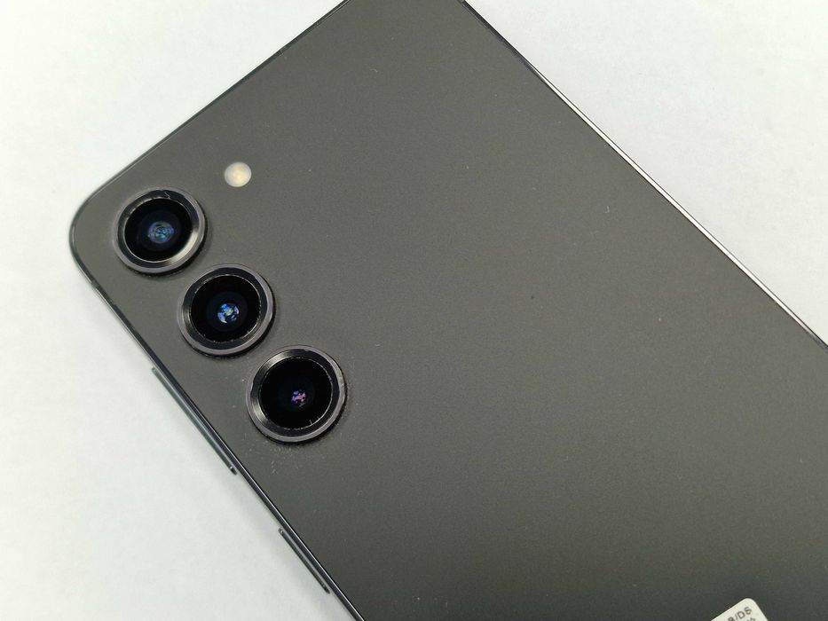 Samsung Galaxy S23 Dual SIM 8GB/ 128GB/ Phantom Black/ Grade B + ładowarka/ Gwarancja