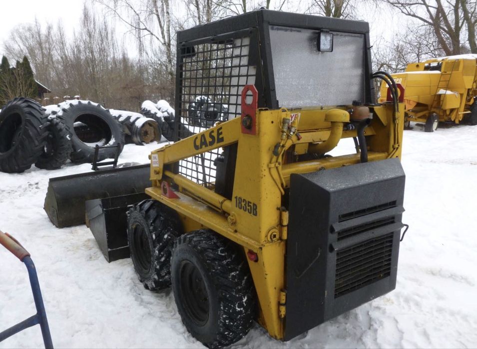 Miniładowarka Case 1835B Bobcat Case Gehl Mustang