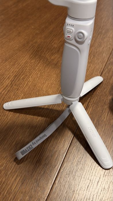 ZHIYUN Smooth Q4 Combo