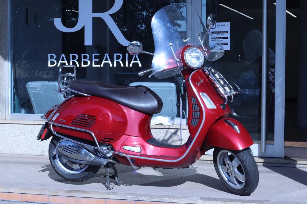 Vendo vespa 300gts