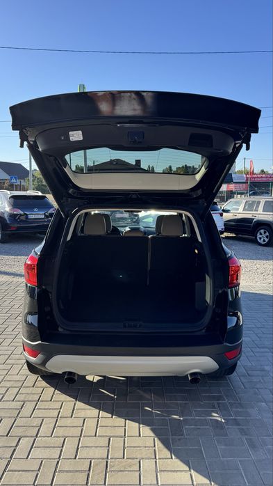 Ford Escape Форд Ескейп TITANIUM 2019 р 2,0 бенз 4WD 8АКПП 48 т.км.