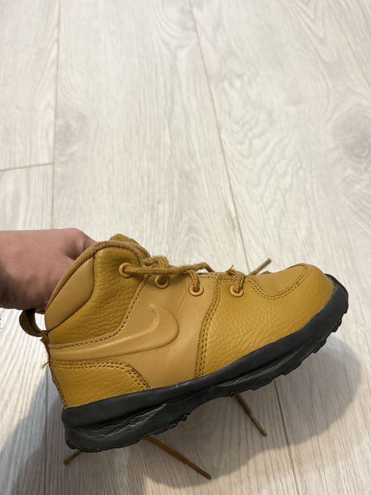 Дитячі кросівки Nike, розмір 26