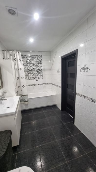 Срочно!Продам будинок, Космічний мкр, Южний ринок