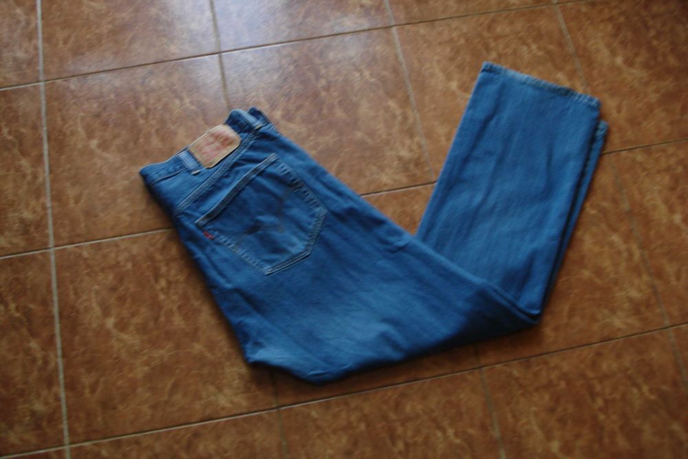Джинсы LEVI'S 501 размер 38Х32