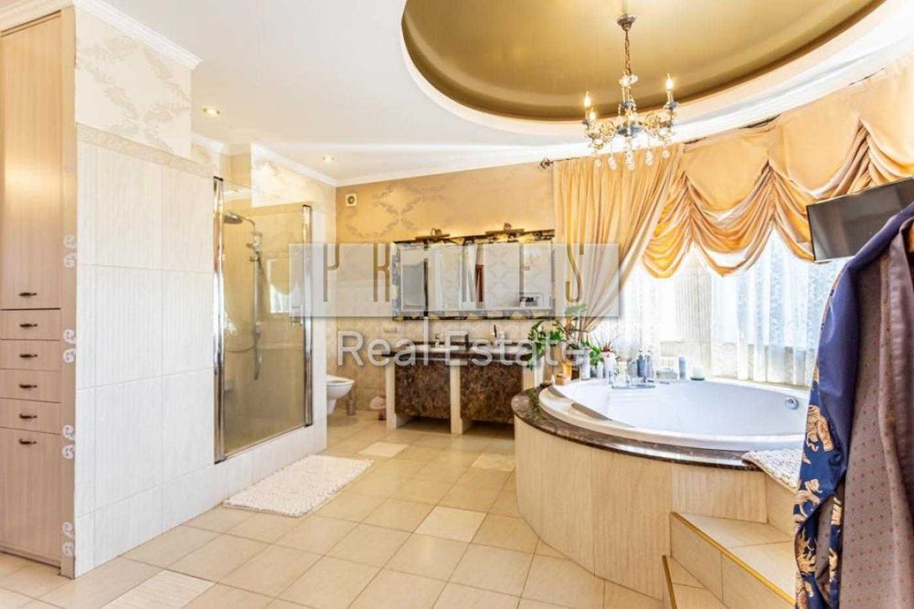 Продажа дома 461м2 Подгорцы, Обуховское направление