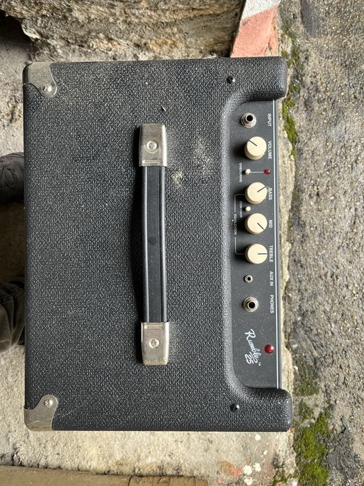 Amplificador de baixo fender rumble 25w