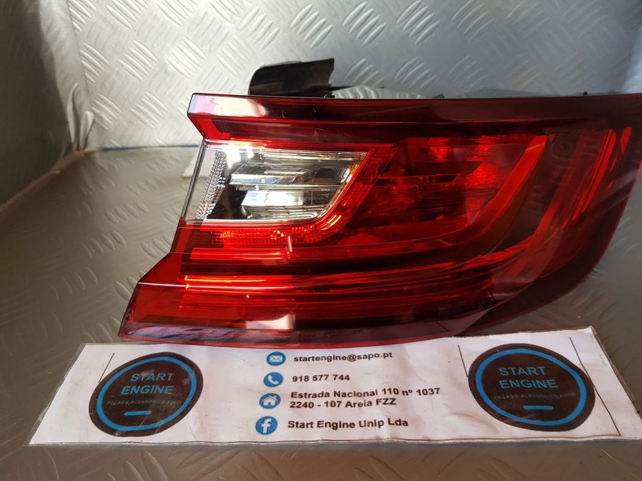 Farolim Farolins Megane IV 4 modelo em carro 2017-2023