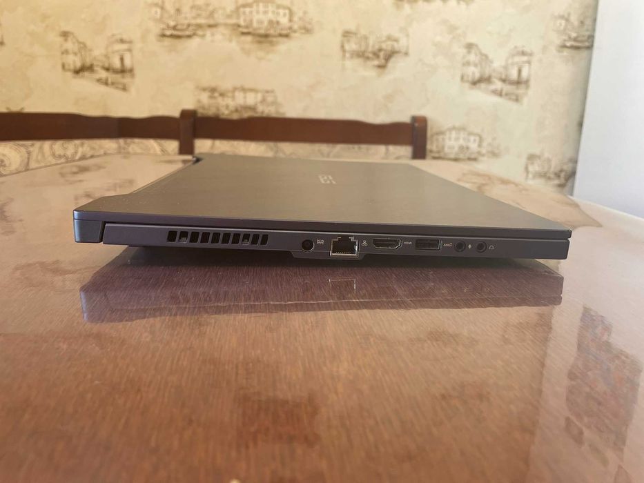 Ноутбук 15" 4K Asus ProArt StudioBook Pro (i7-9750H/16Gb/SSD 512/RTX5000)