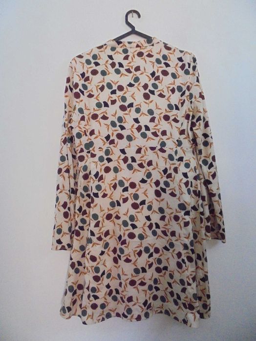 vestido de senhora da marca MNG