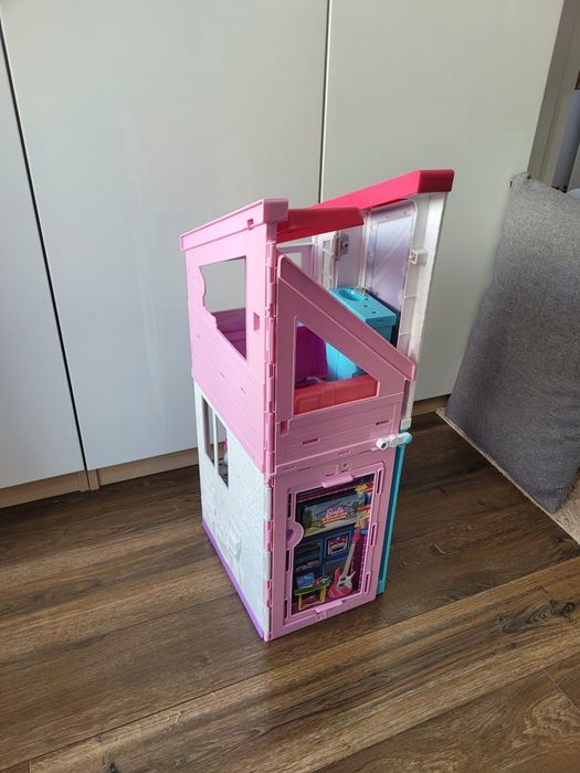 Barbie Domek Malibu Mattel FXG57 Duży składany