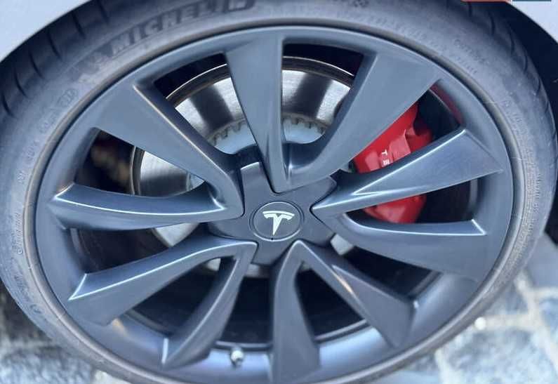 Tesla Model 3 2018