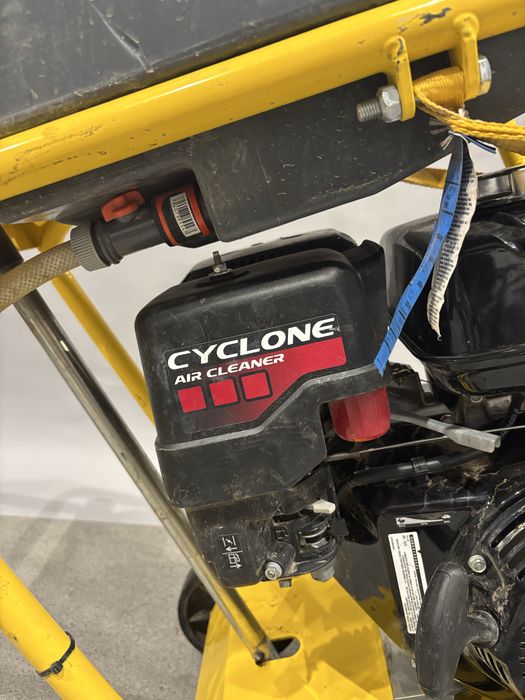 Przecinarka jezdna WACKER NEUSON BFS 1350 – Honda, EURO V