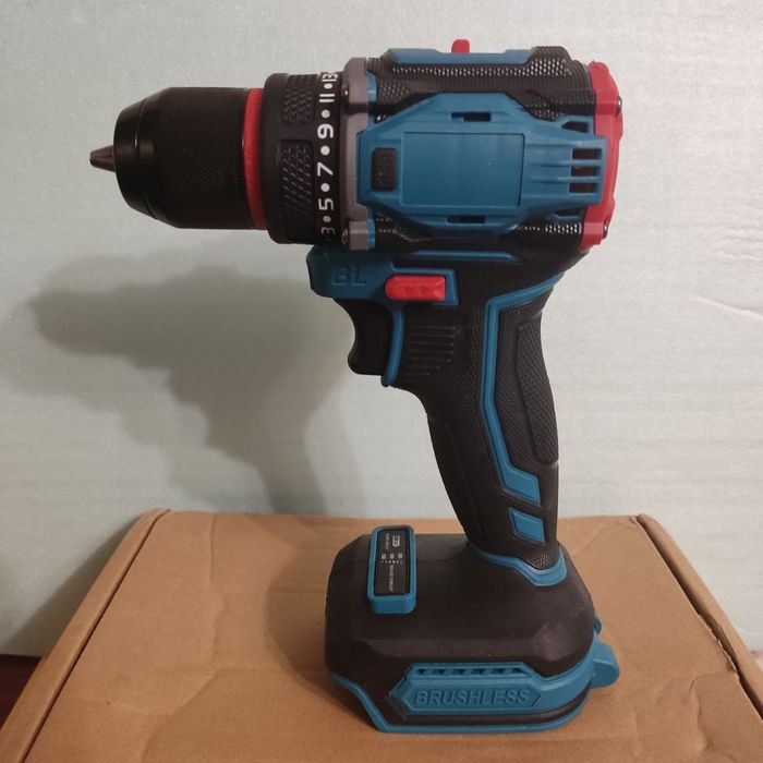 Бесщеточный шуруповёрт 18-21v