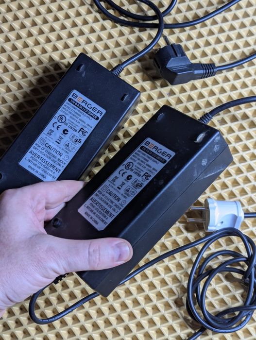 Блоки живлення 12v 8.5a