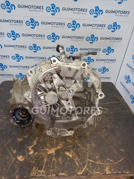 CAIXA VELOCIDADES VOLKSWAGEN GOLF V 1.6FSI 115CV, REF: HMB - MANUAL 6V