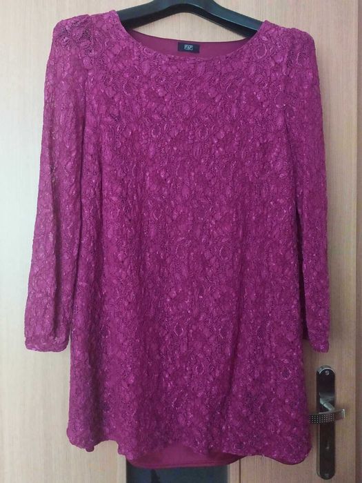 bordowa tunika koronka