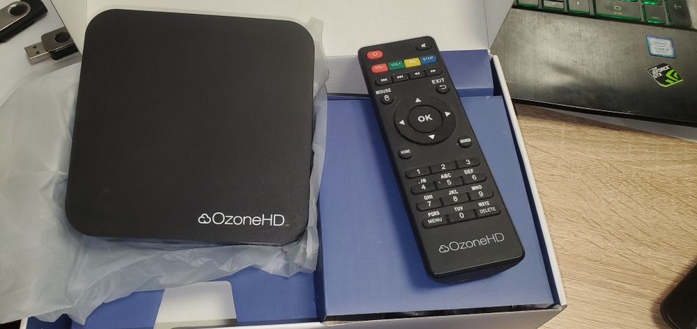 Смарт приставка OzoneHD бу