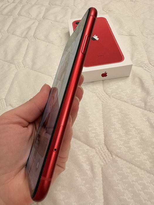 iphone 11 червоний  телефон   ідеальний айфон