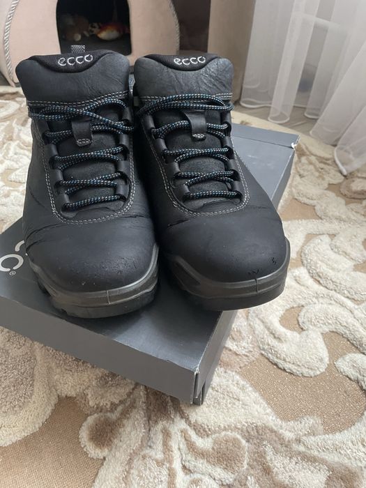 Ecco ботинки 43-44р.