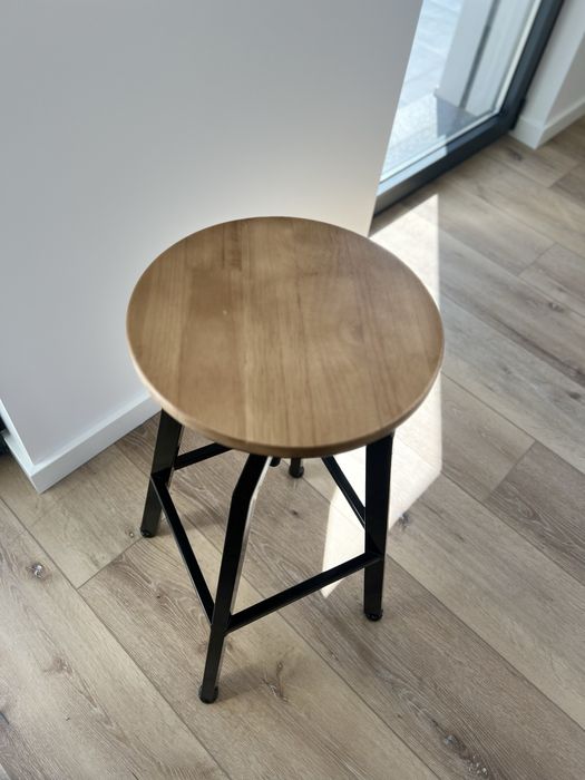 Banco alto madeira e metal Zara Home