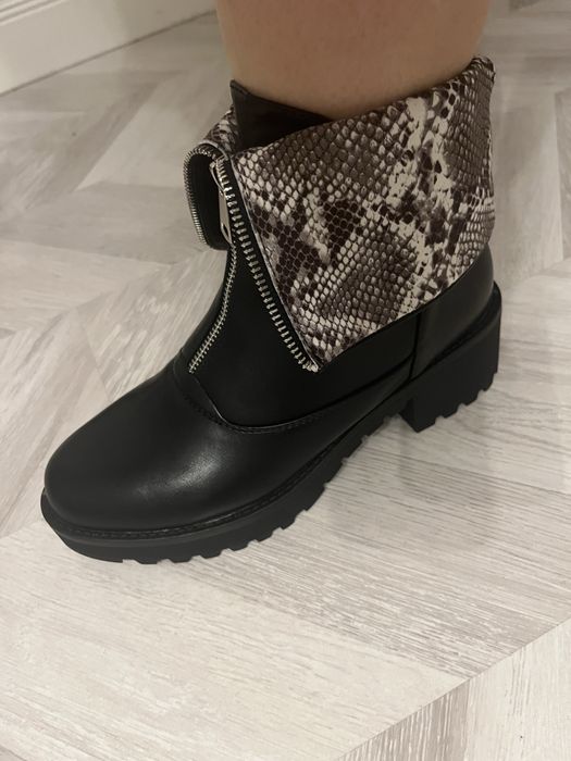 Sprzedam buty 40 rozmiar 25,5 wkladka nowe