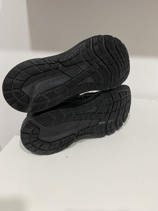 Кросівки asics gt -1000