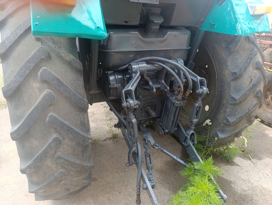 Продам трактора Юмз-6 2 штук