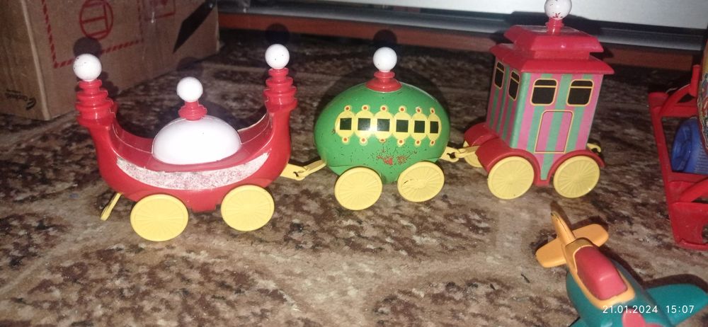 Игрушки детские б.у