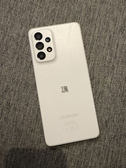 Smartfon Samsung A33