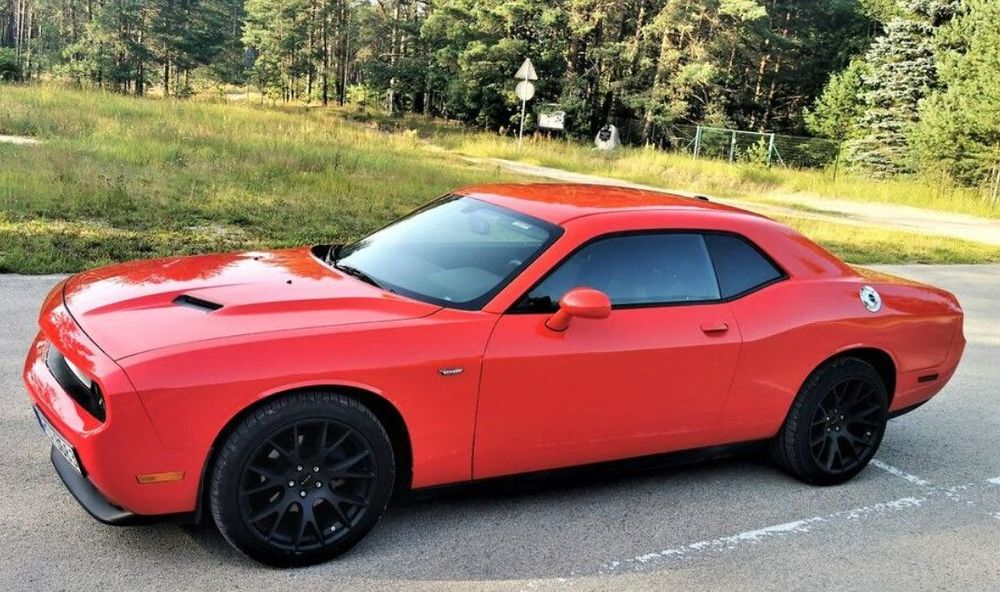 Dodge Challenger