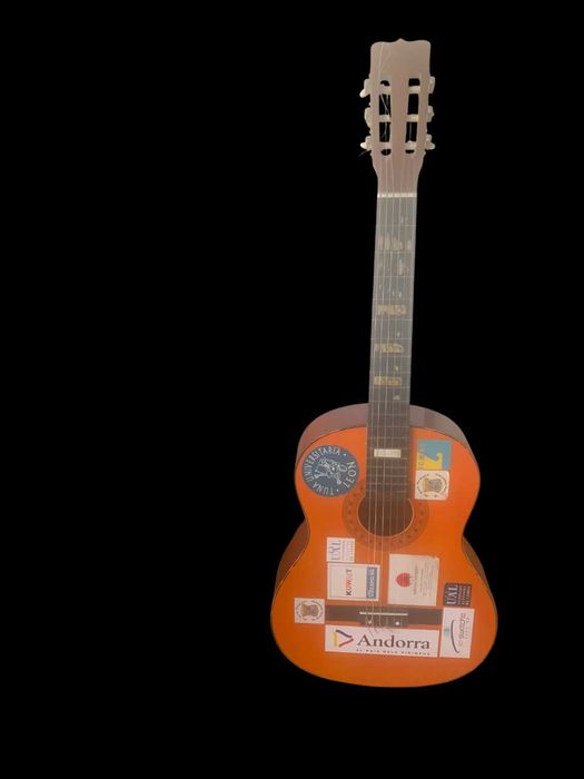 Violão Clássico Lucida – Estilo Vintage / Tuna (Com Autocolantes)