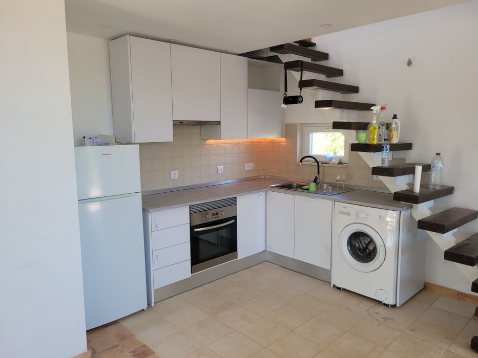 Montagem de cozinhas e Carpinteria Ligeira.  Deutsch, Italiano, Españo