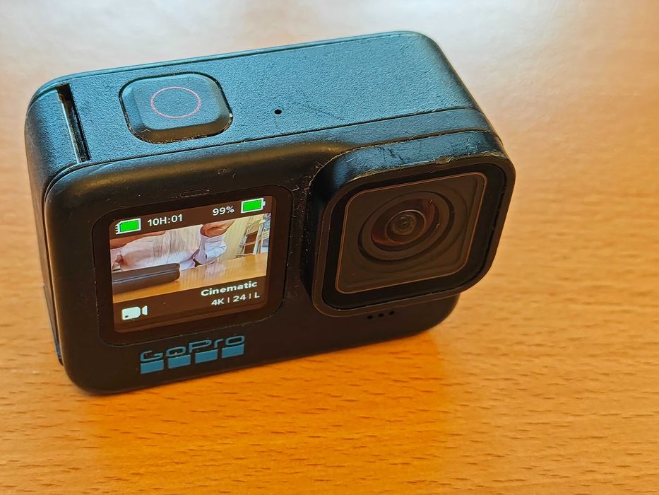 GoPro Hero 11 + 3 Baterias + Carregador + Stick