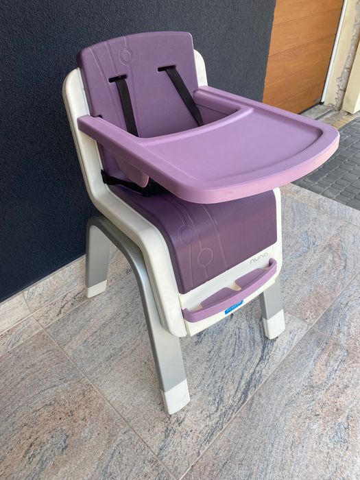 Krzesełko do karmienia dziecka NUNA