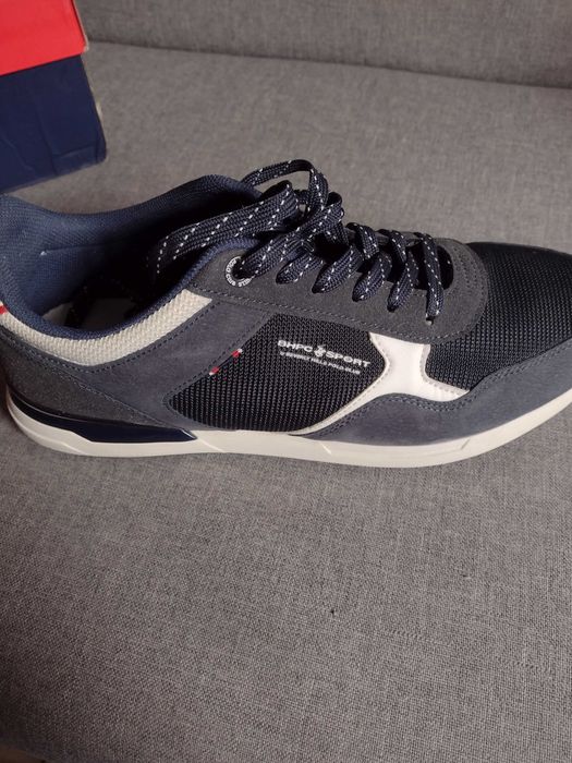 Sprzedam buty sportowe