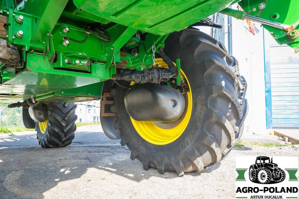 Обприскувач JOHN DEERE 5430 i - 2011 рік - 36 M - GPS