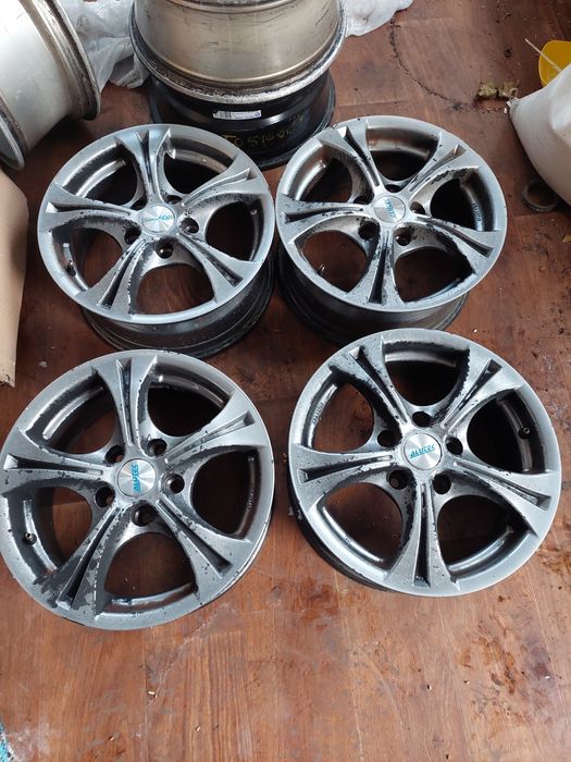 Диски Легкосплавные. 5/110/15.. J6,5.  Et38. Dia65,1.