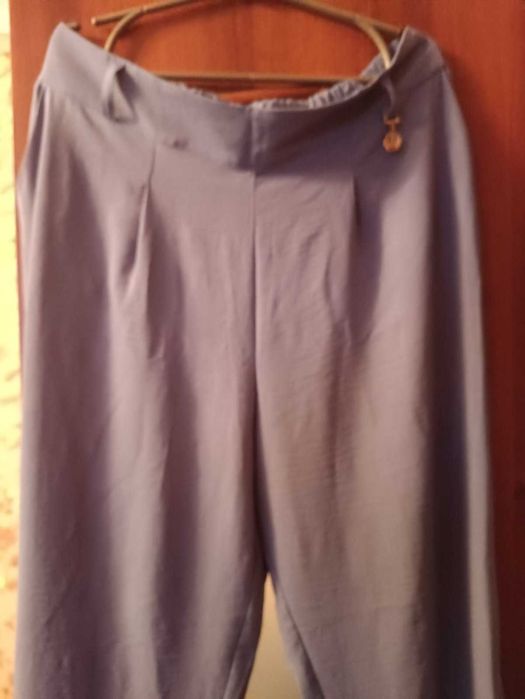 Брюки крепдешин р. 58-60