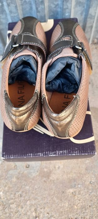 Vendo estes sapatos ténis